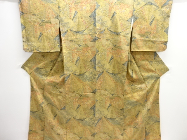 未使用品　仕立て上がり　檜扇に花古典柄小紋着物